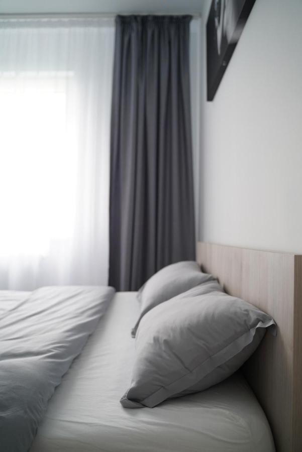 Silence Appartments Oradea Eksteriør billede